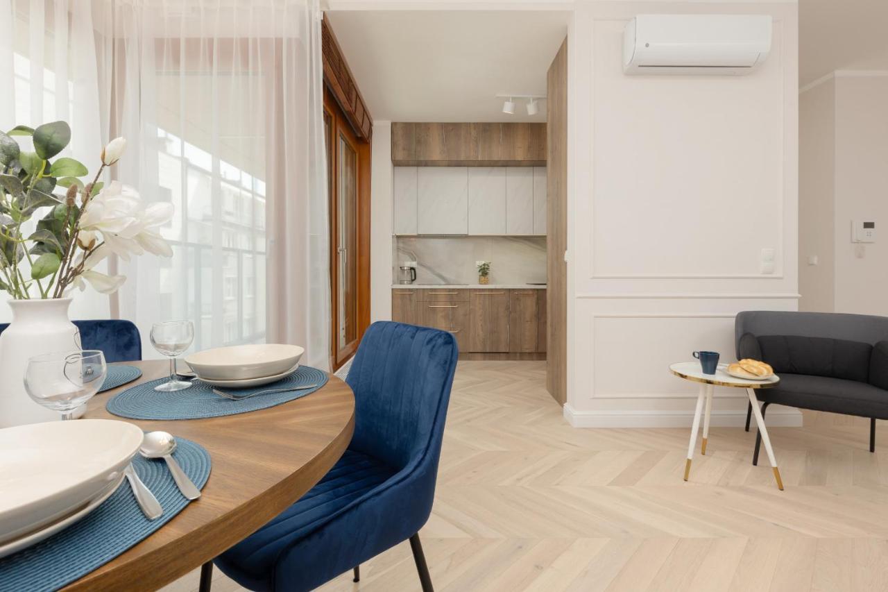 Lux Apartment Niemcewicza With Ac & Balcony Warsaw Ochota By Noclegi Renters Kültér fotó